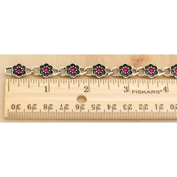 17 Inch, Floral Flower Choker Elegant Necklace by Avon - BY1 - Picture 5 of 5